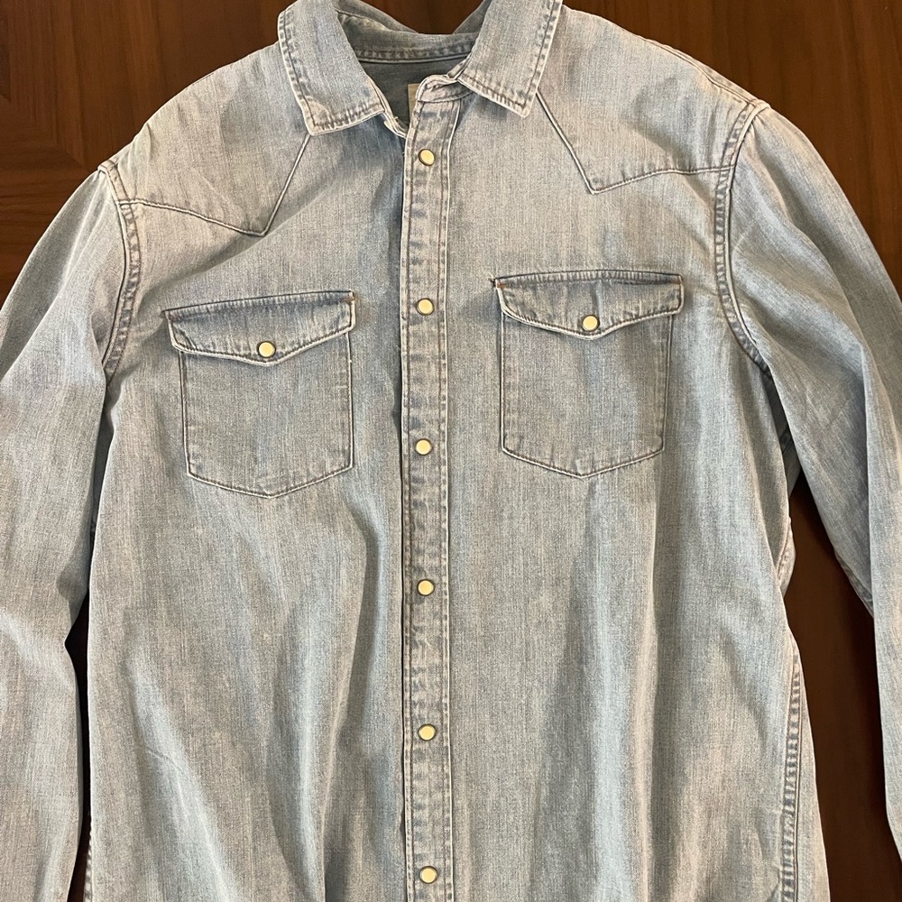 H&M chambray shirt.